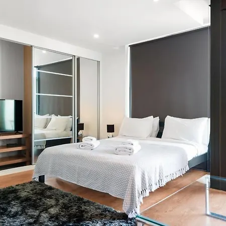 Ferienwohnung Guestready - Perfect Studio With Balcony